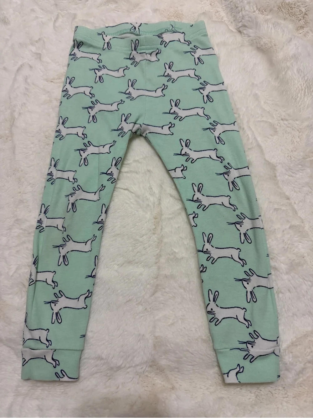 3 set bundle: Gap 3T Girls Pajama Set Long Sleeve Princess, Hearts, Bunny Print